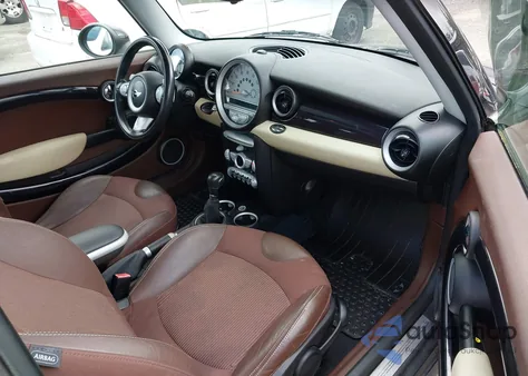 2009 Mini Cooper Clubman from USA, damaged, VIN WMWML33509TX34213